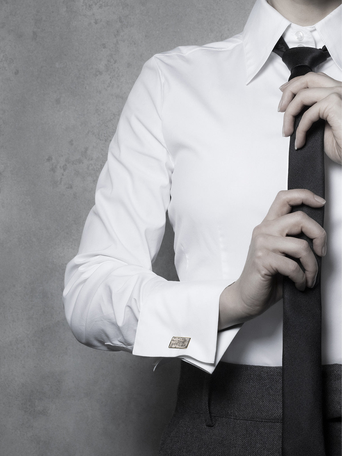 The Peasant and Death at the Gates of Heaven and Hell - Cufflinks in 18 yellow and white gold. HUGO Collection by Heidi Vornan