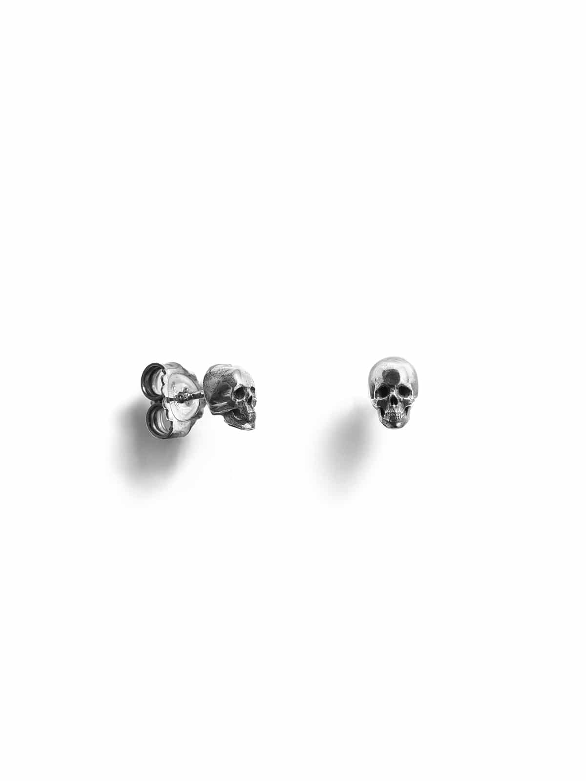 Skull studs