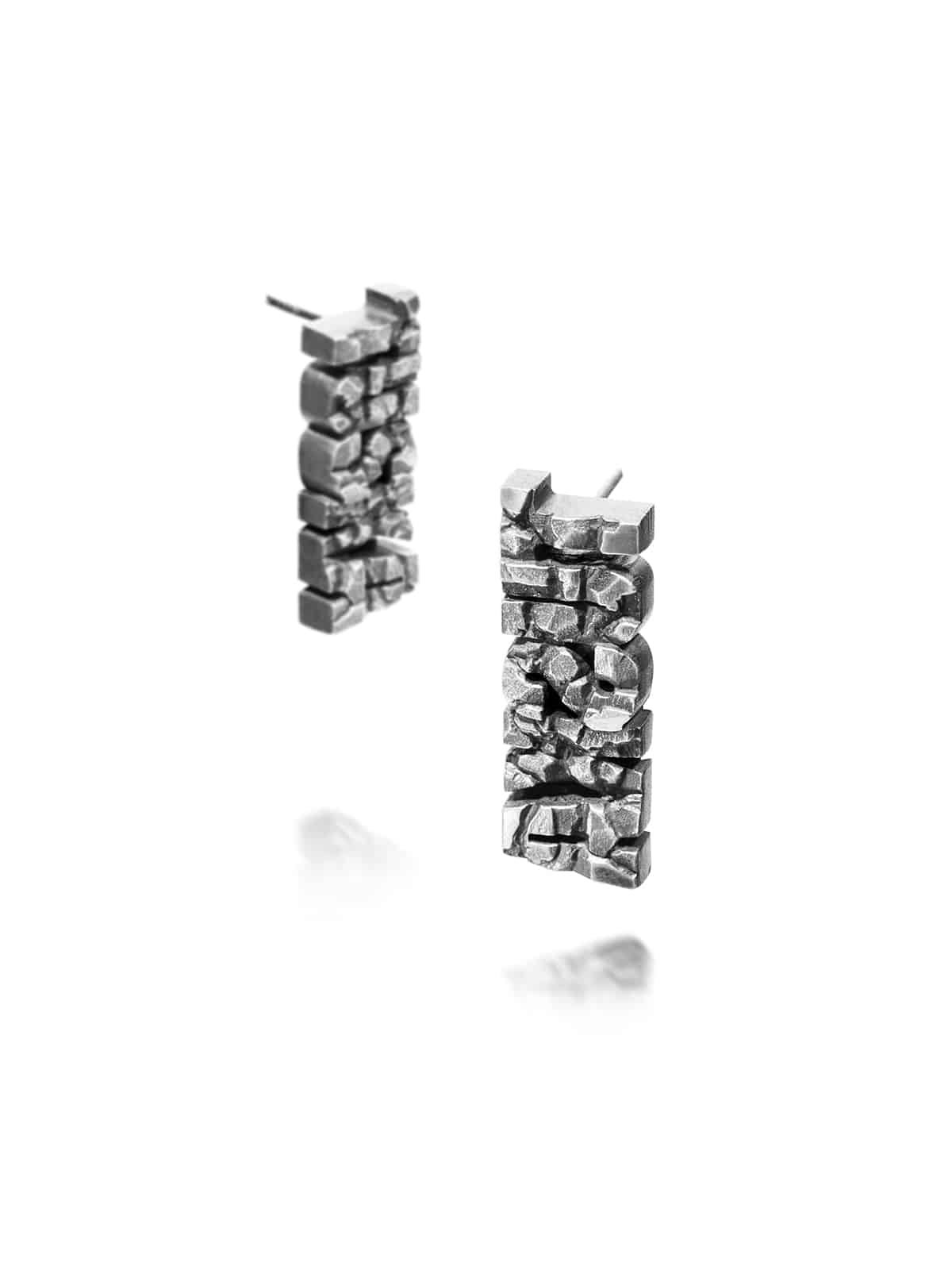 Tuska Stud earrings